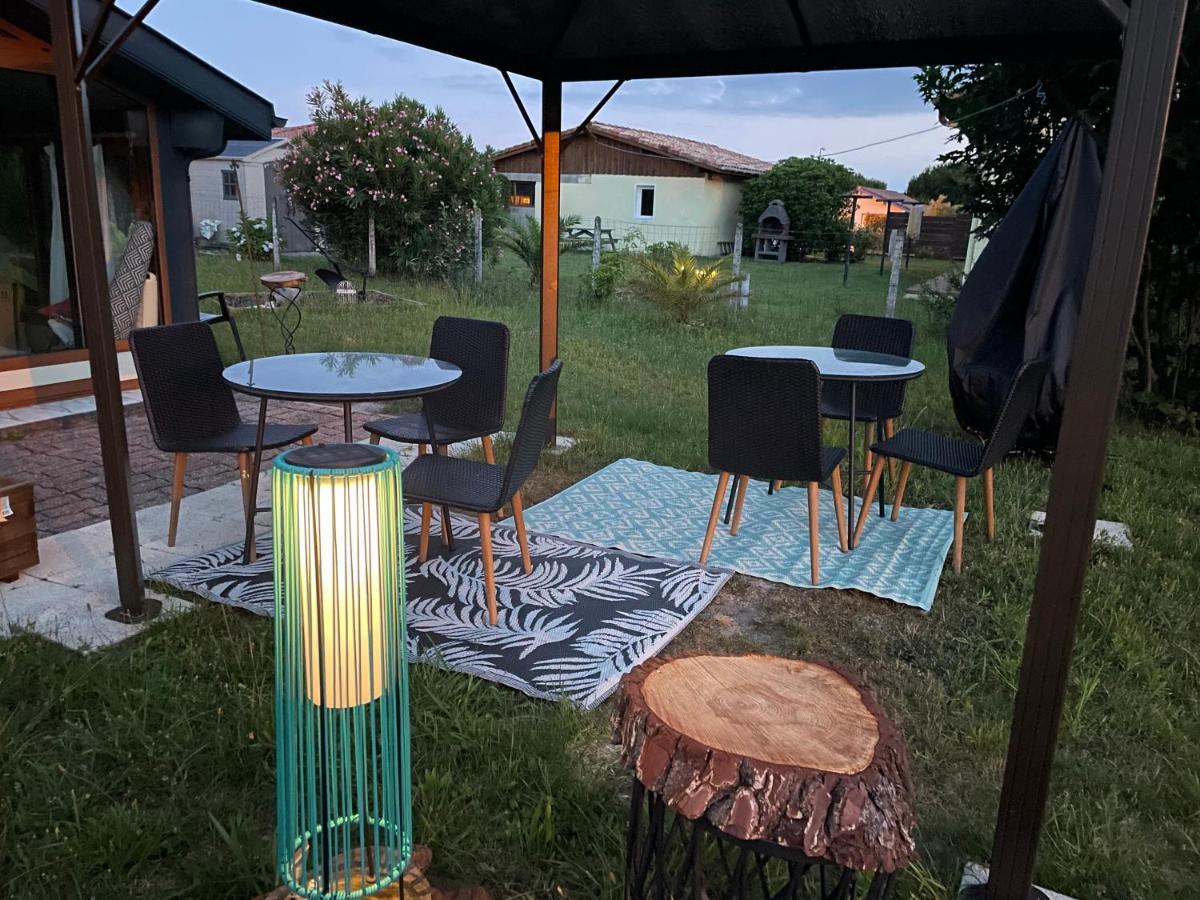 Aux Bonheurs Landais Hotell Linxe Exteriör bild